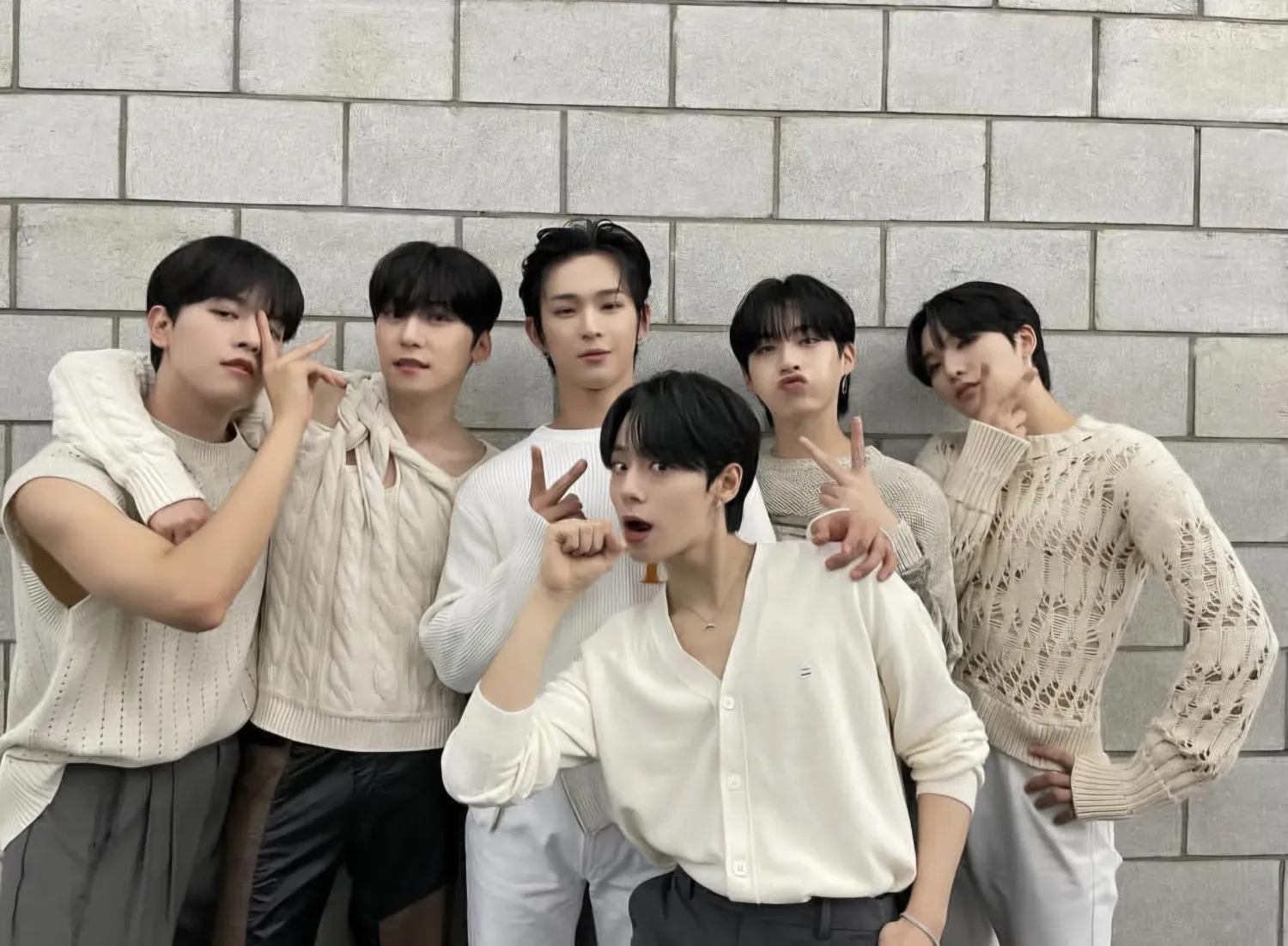 ONEUS的最新照片