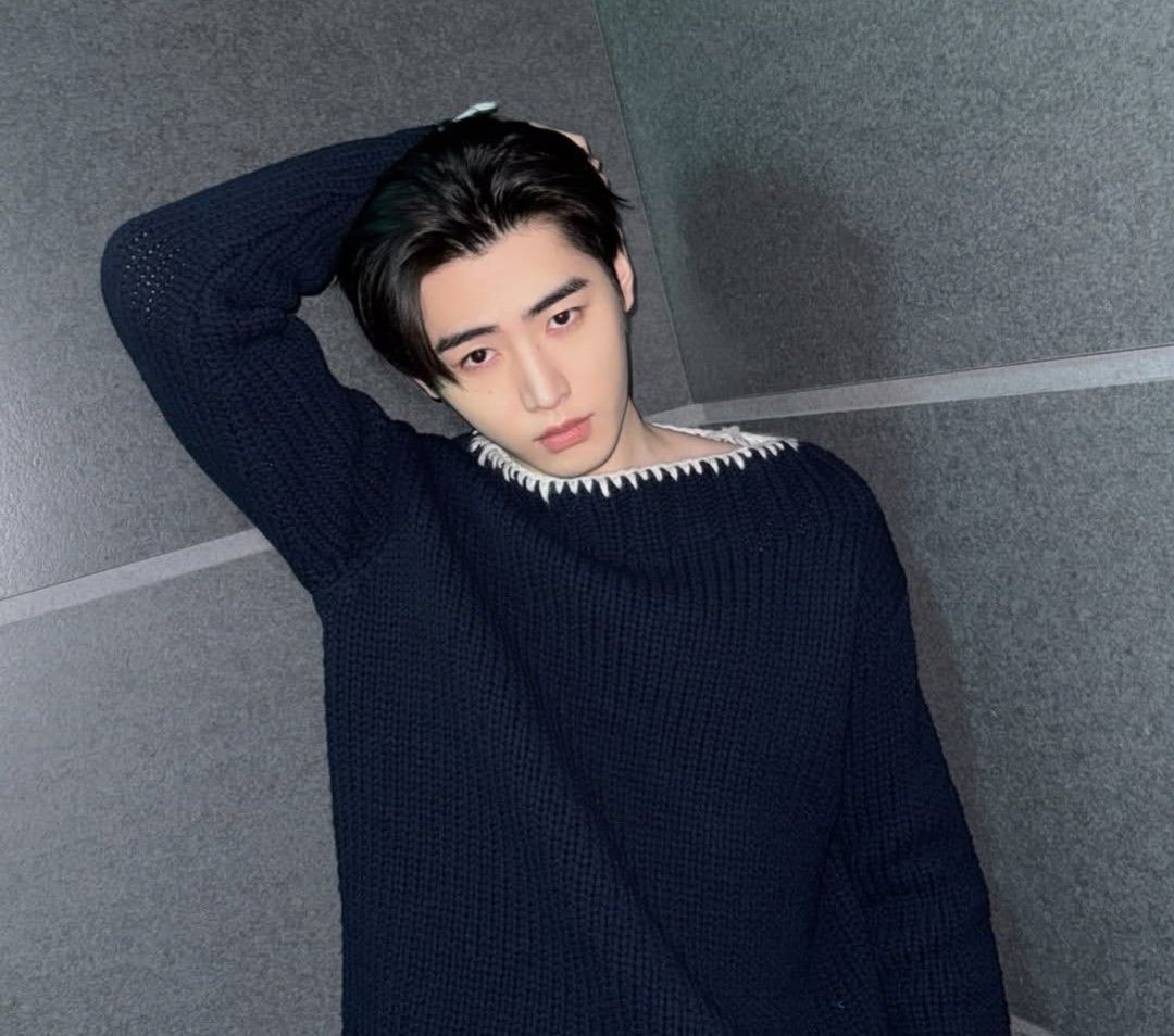 성훈 (ENHYPEN)의 비하인드 컷