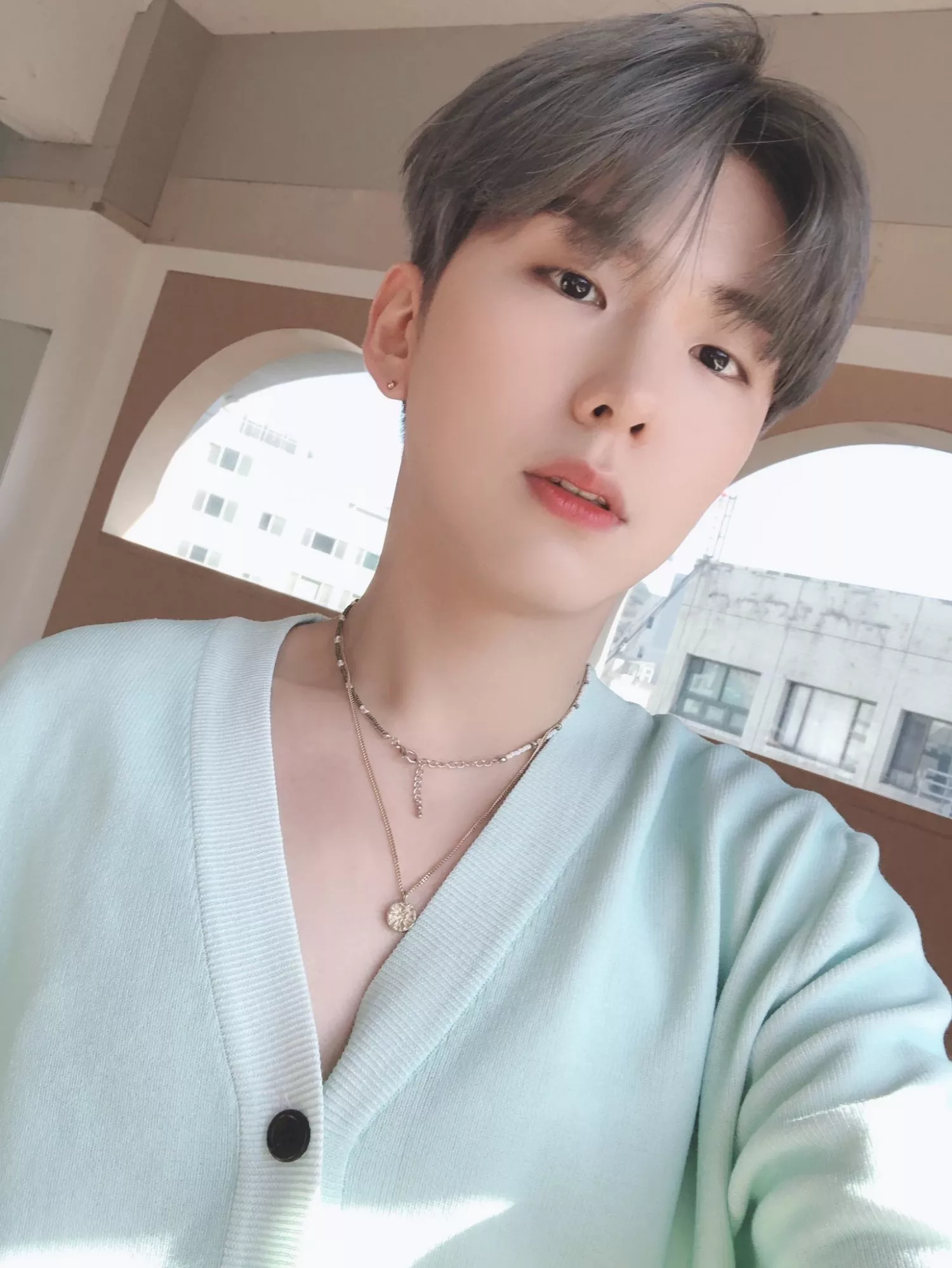 A moment captured by Kihyun (MONSTA X)'s fan