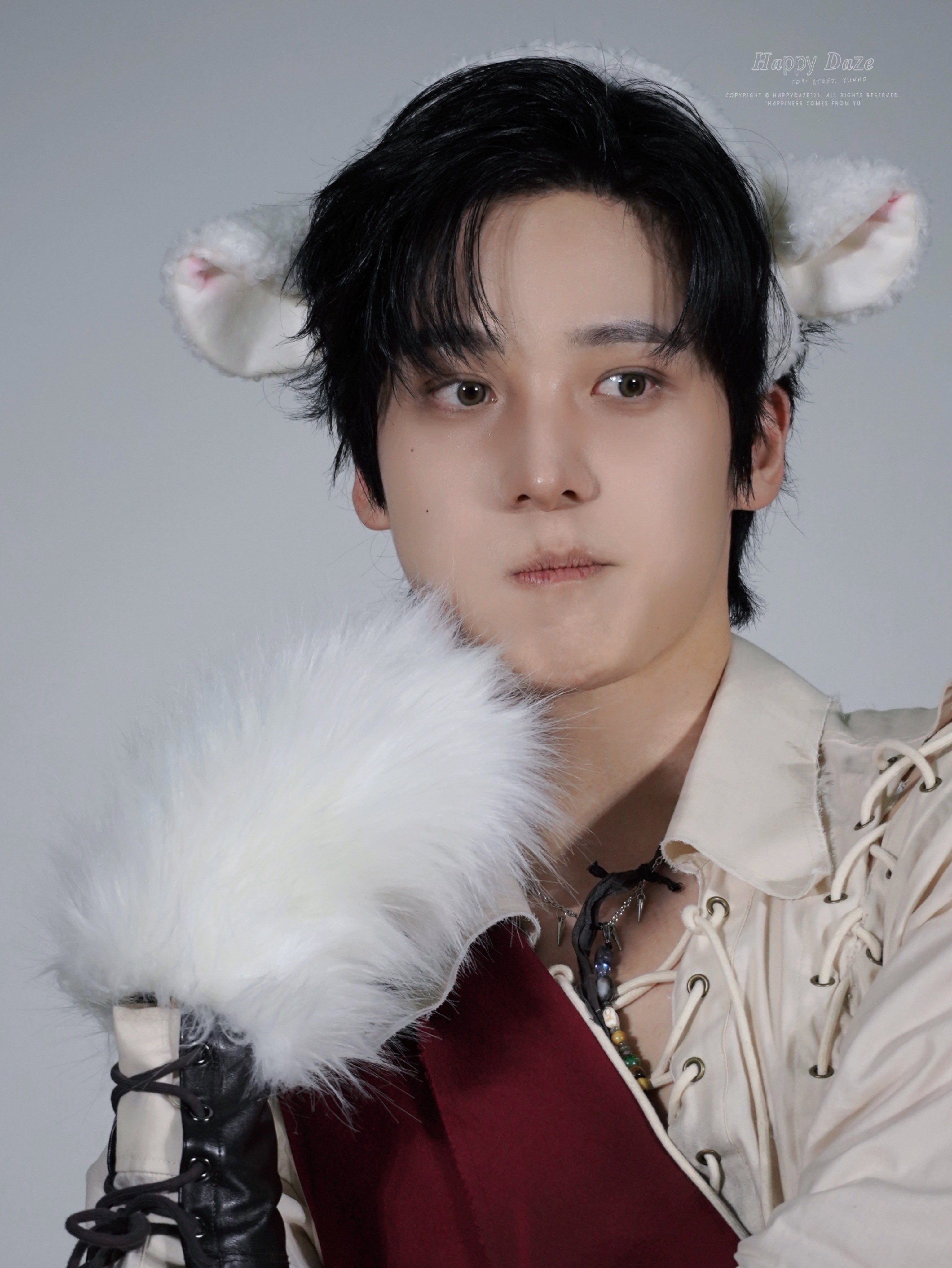 Recent activity shot of Yunho (ATEEZ)