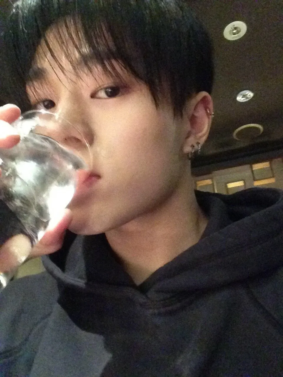 Latest photo of Kim Junmin (WHIB)