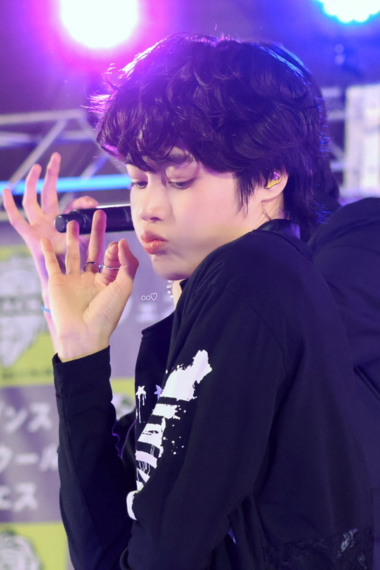 Foto terbaru Hanbin (TEMPEST)