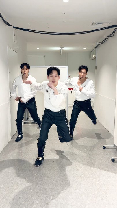 Trending idol content in the community