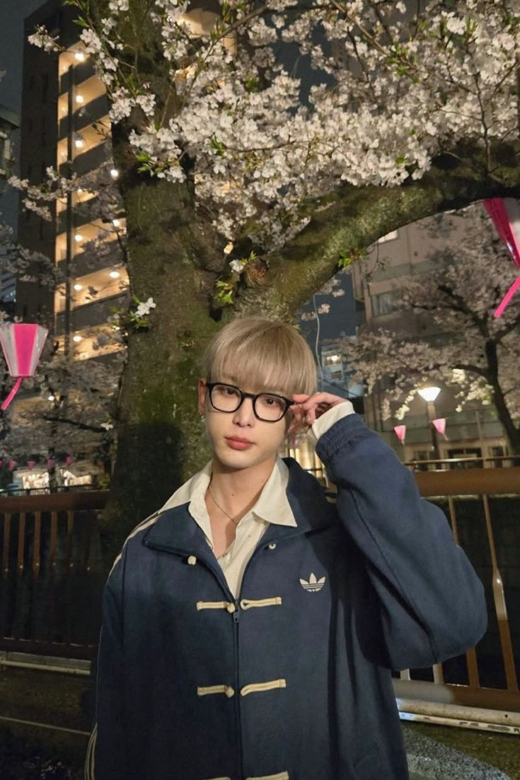 Recent activity shot of Harua (&TEAM)