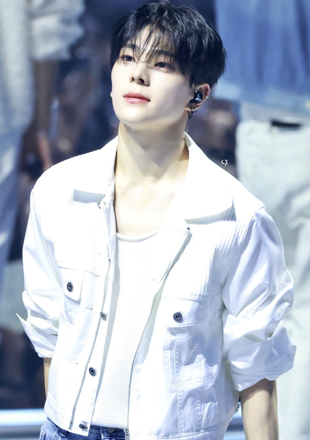 Recent activity shot of Kim Junmin (WHIB)