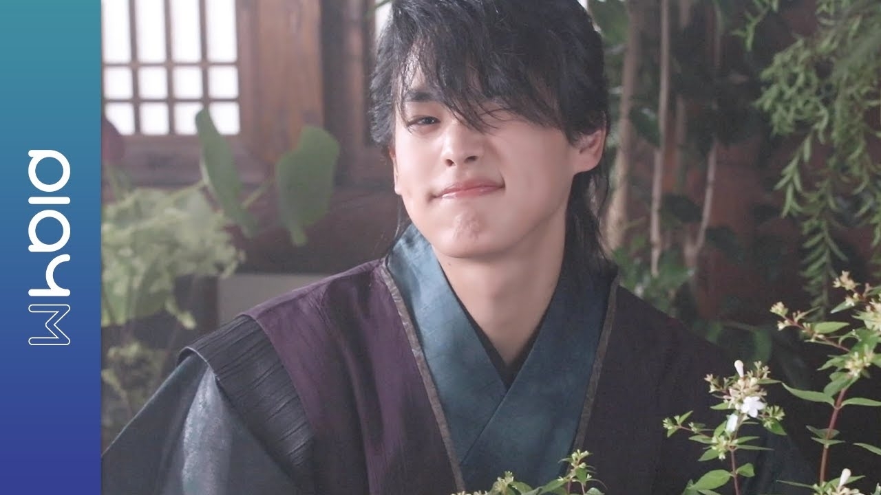 Latest photo of Choi Byungchan