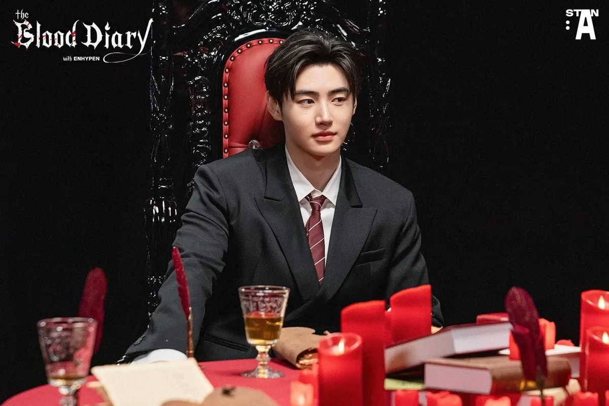Foto aktivitas terbaru Sunghoon (ENHYPEN)