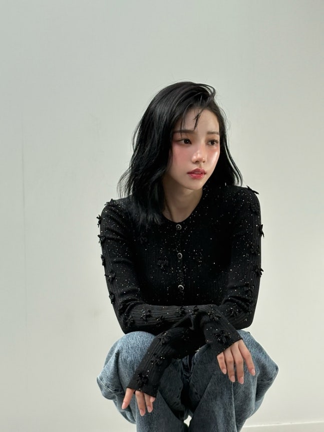 Recent activity shot of Karina (aespa)