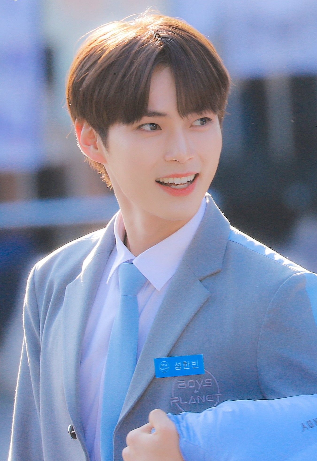 성한빈 (제로베이스원)의 비하인드 컷