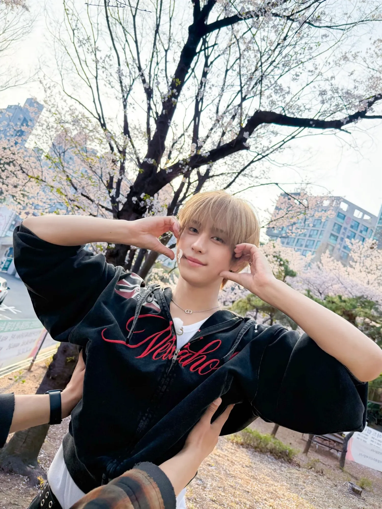 A moment captured by Taki (&TEAM)'s fan