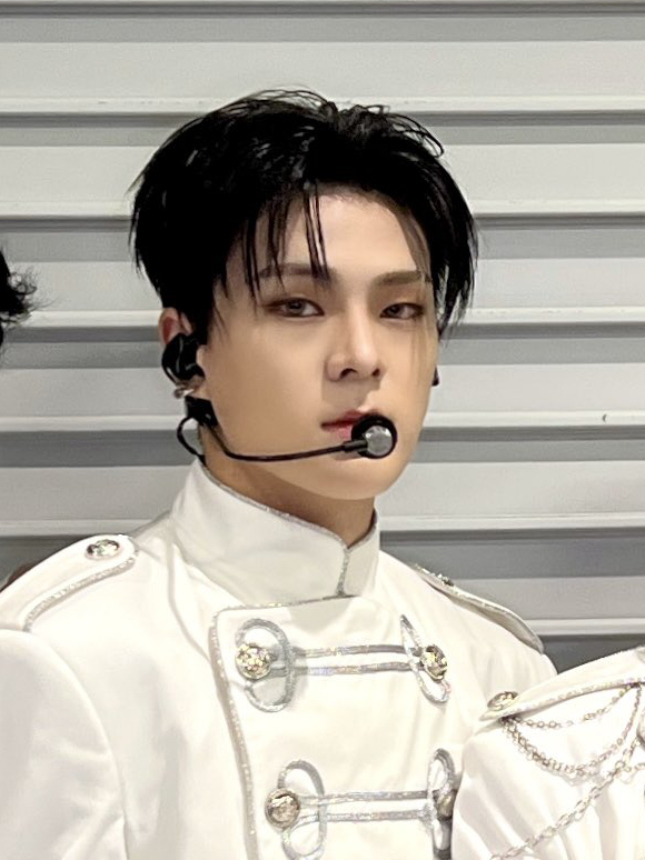 金俊民 (WHIB)的幕后花絮