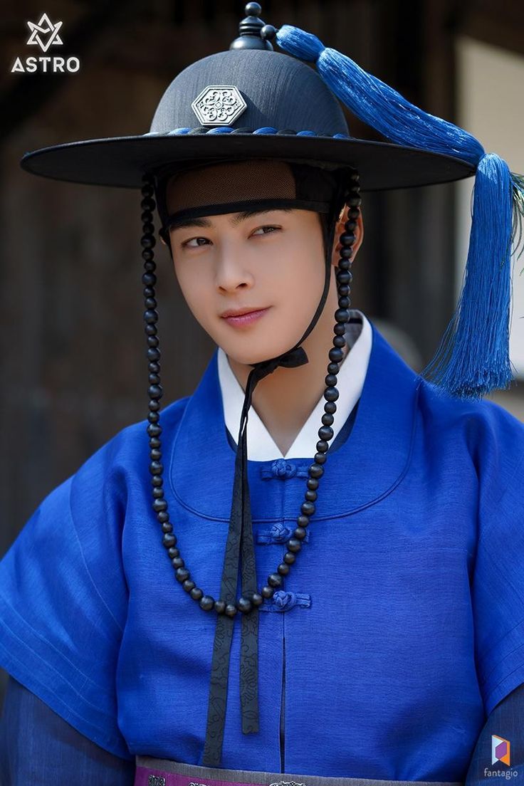 Recent activity shot of Eunwoo (ASTRO)