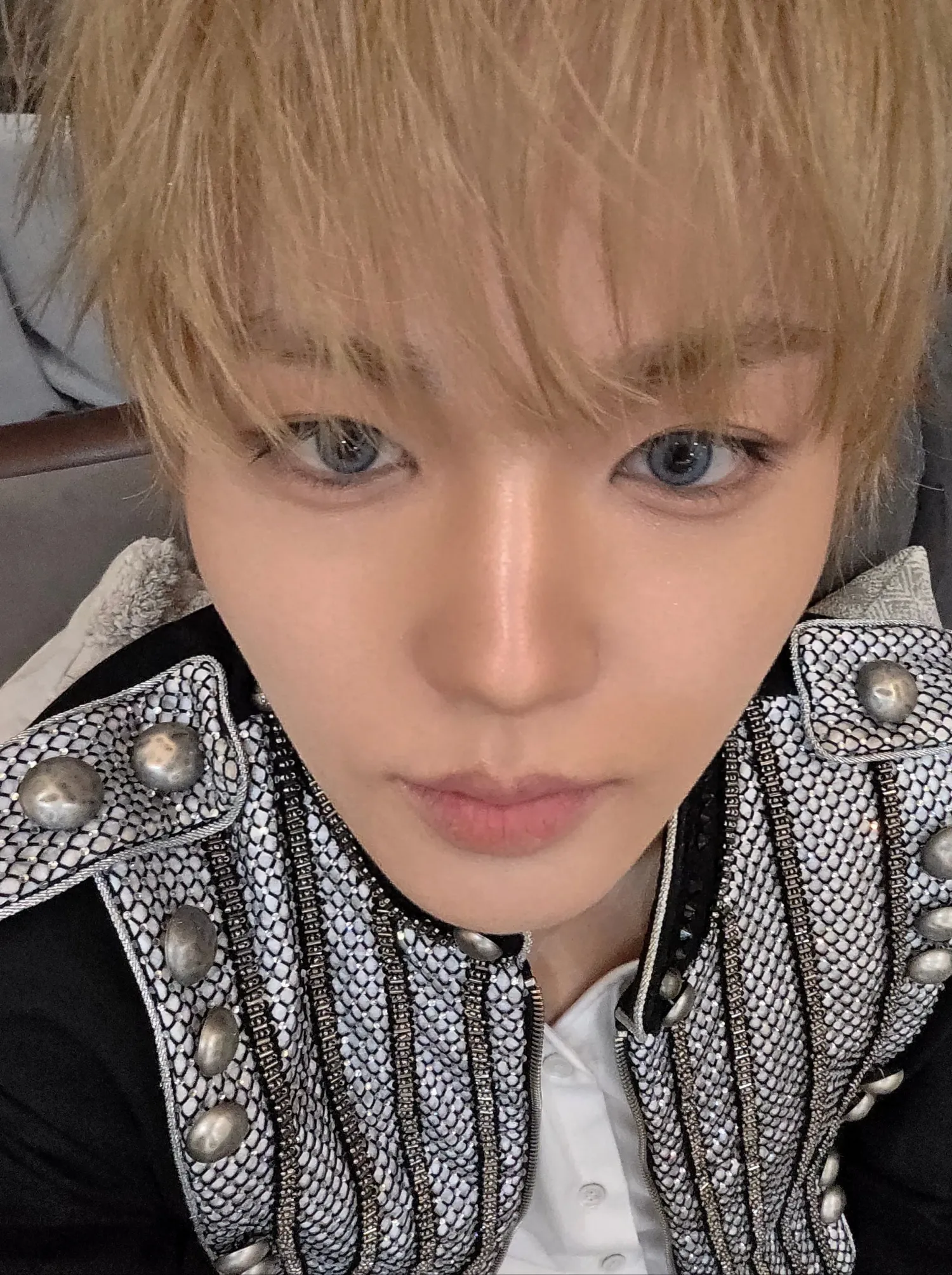 TREASUREの舞台裏ショット