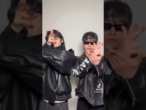 A moment captured by Lee Jinhyuk's fan