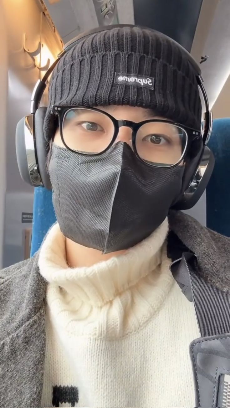 Latest photo of Wonwoo (SEVENTEEN)