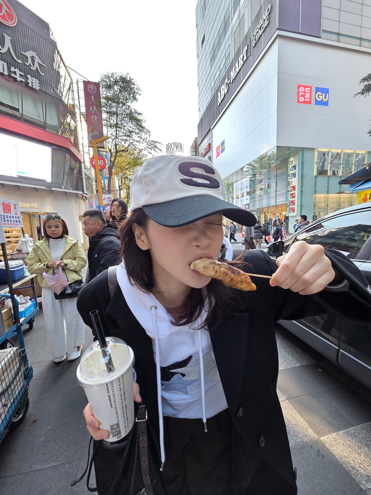 Recent activity shot of Kim Chaewon (LE SSERAFIM)