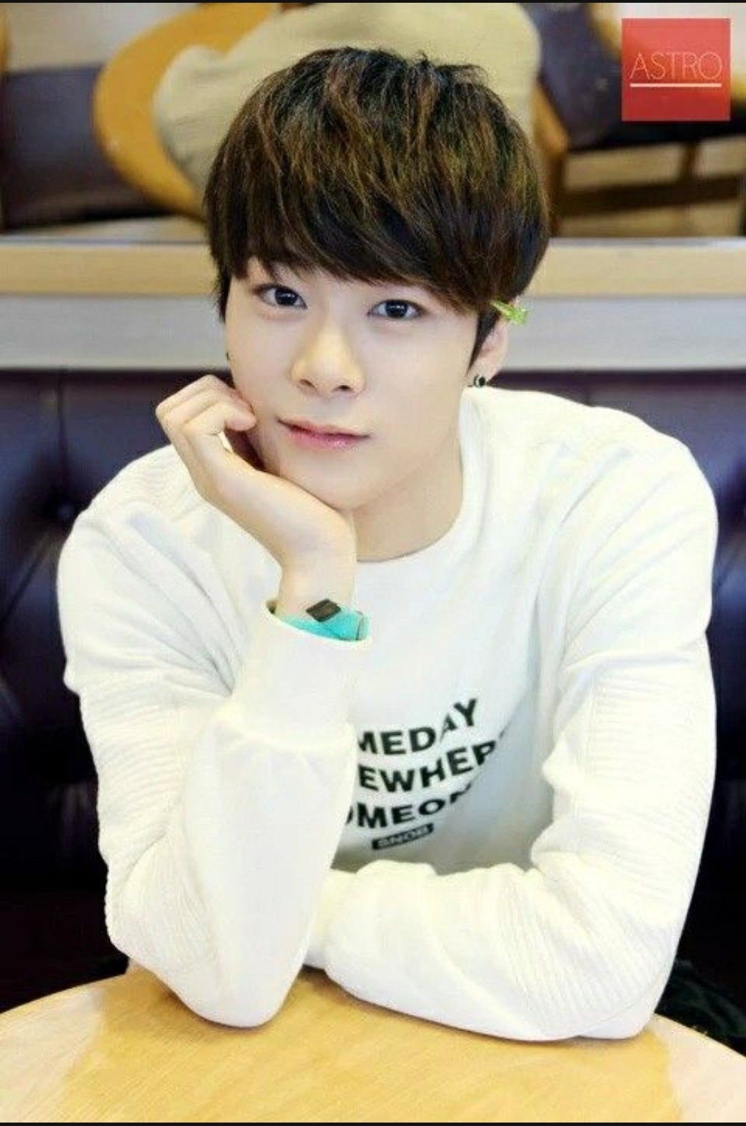 A moment captured by Moonbin (ASTRO)'s fan