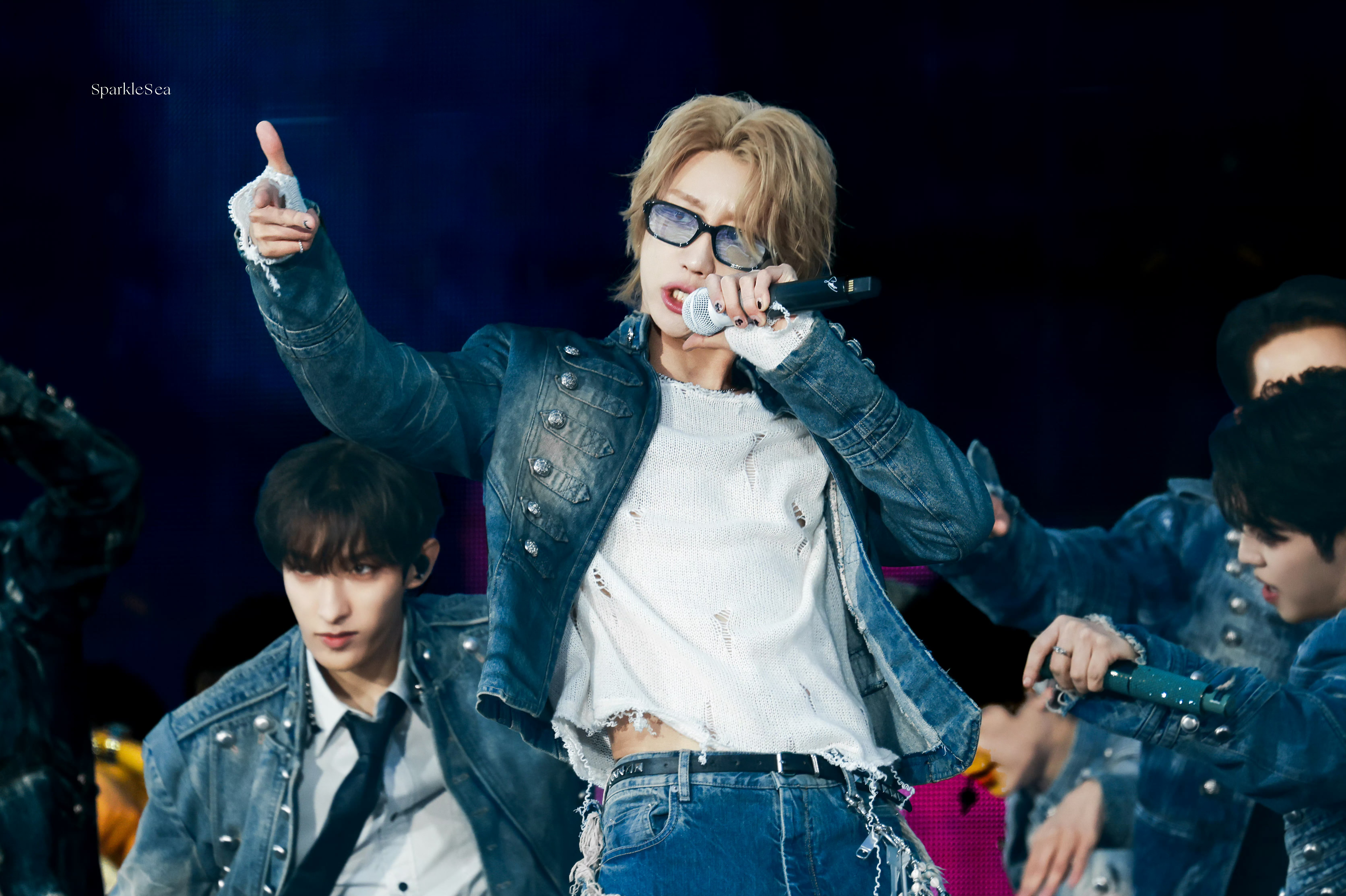 A moment captured by The 8 (SEVENTEEN)'s fan