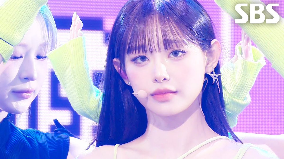 Latest photo of Chuu