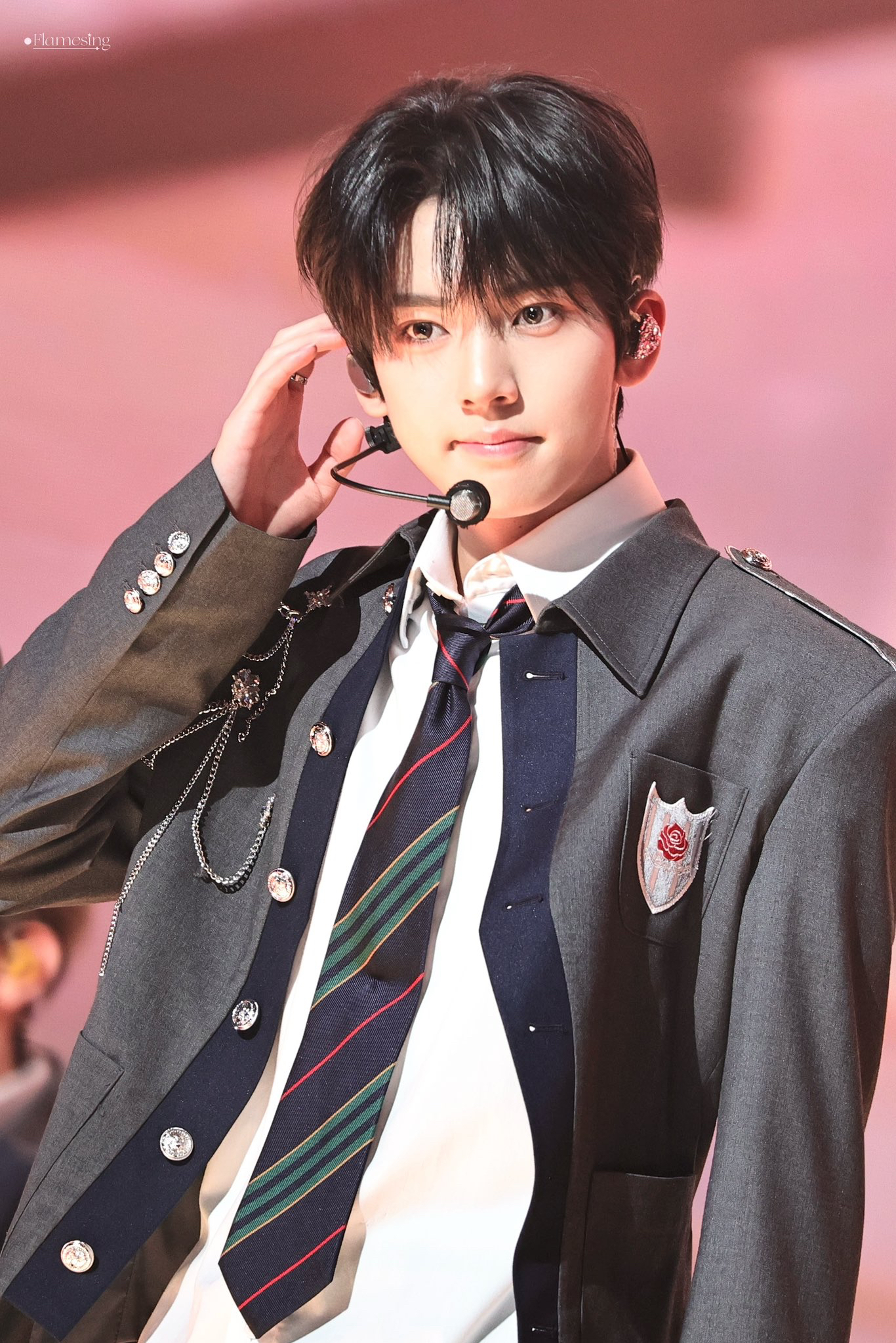 Latest photo of Han Yujin (ZEROBASEONE)