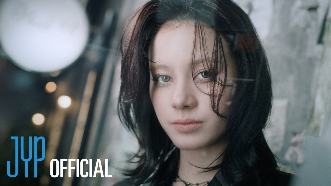 Latest photo of NiziU