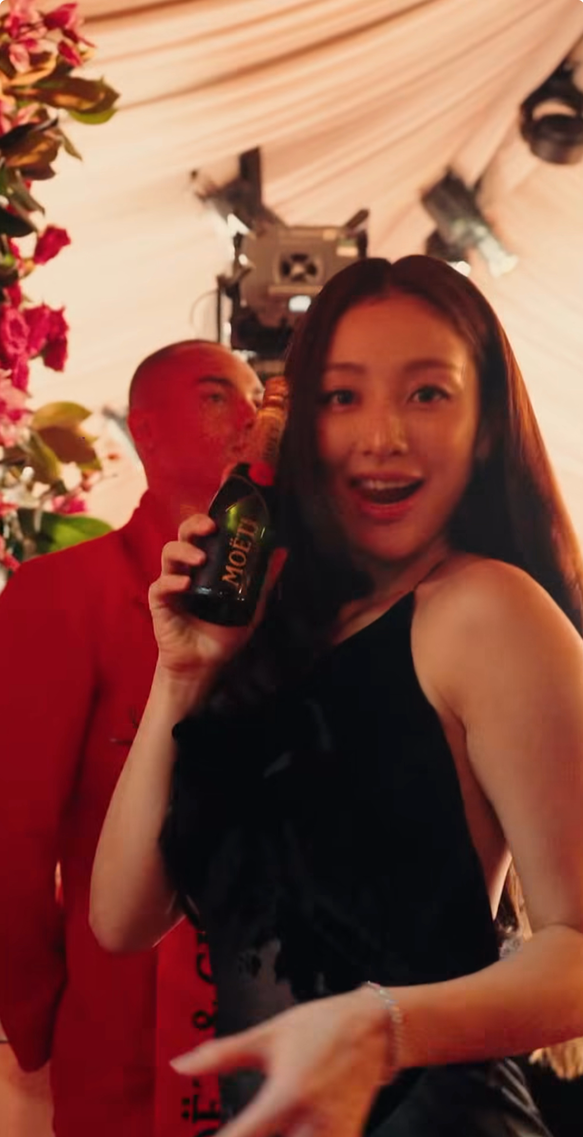 志效 (TWICE)的幕後花絮