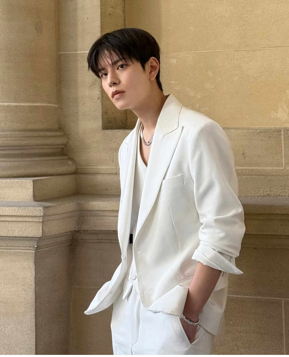 Latest photo of Seungmin (Stray Kids)