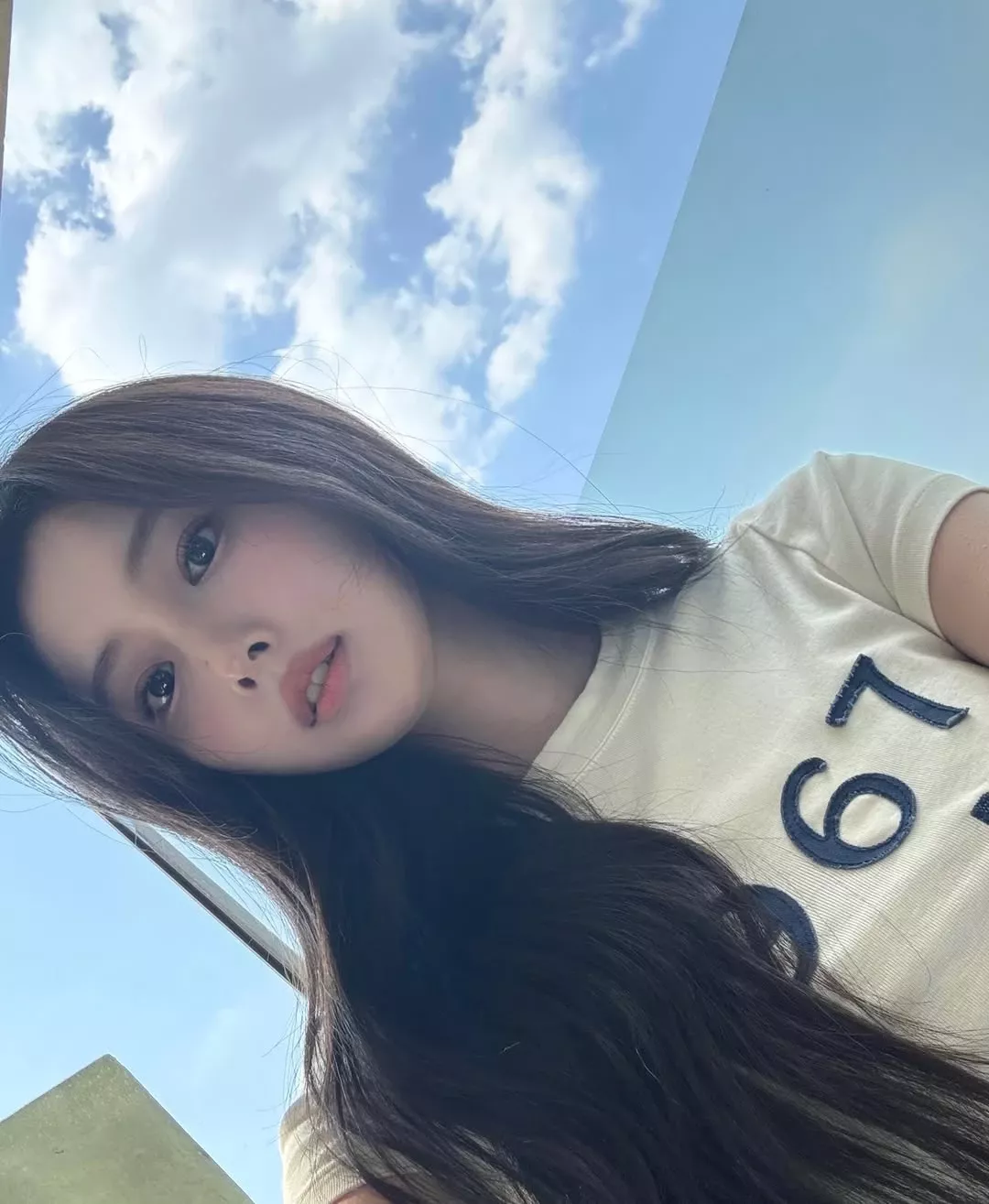 강혜원의 비하인드 컷