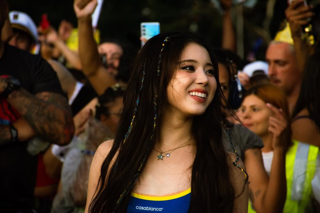 Recent activity shot of NMIXX