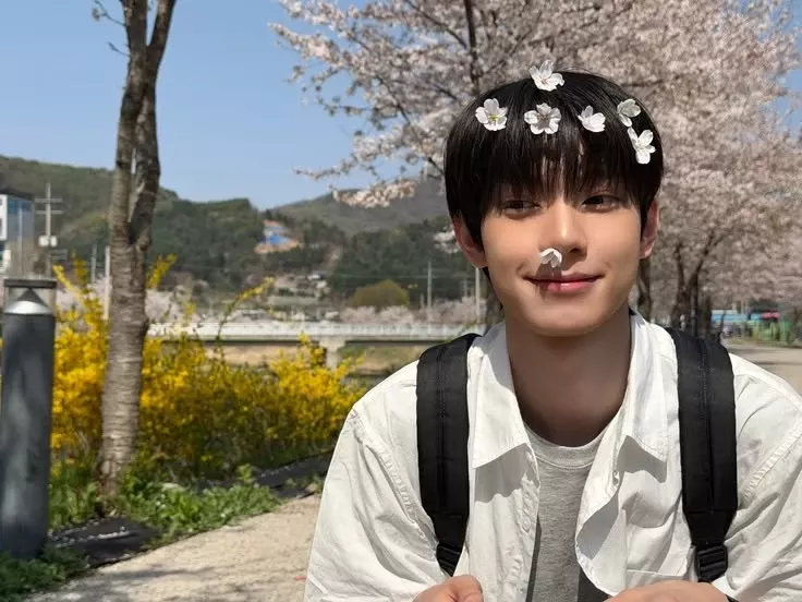 Behind-the-scenes cut of Chuei Liyu (FLARE U)