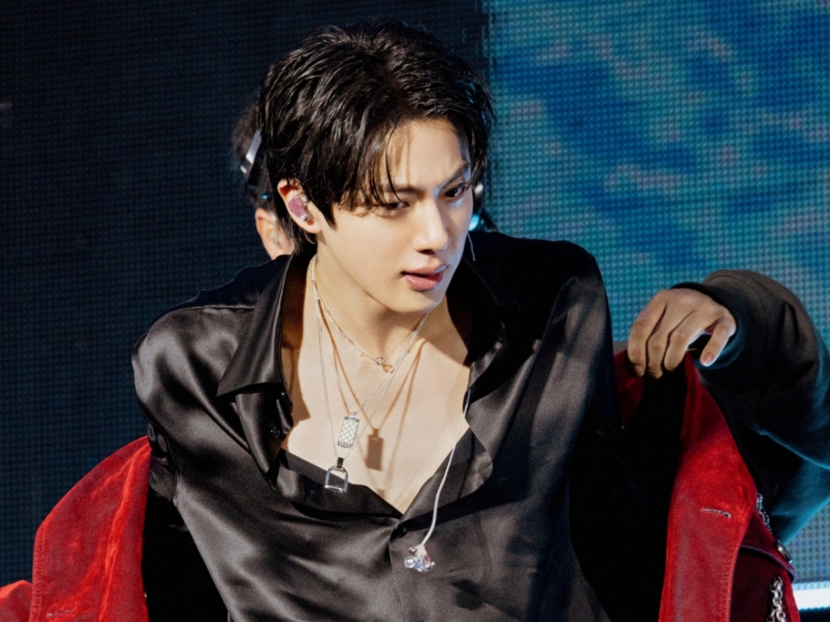 진 (방탄소년단)의 최신 사진