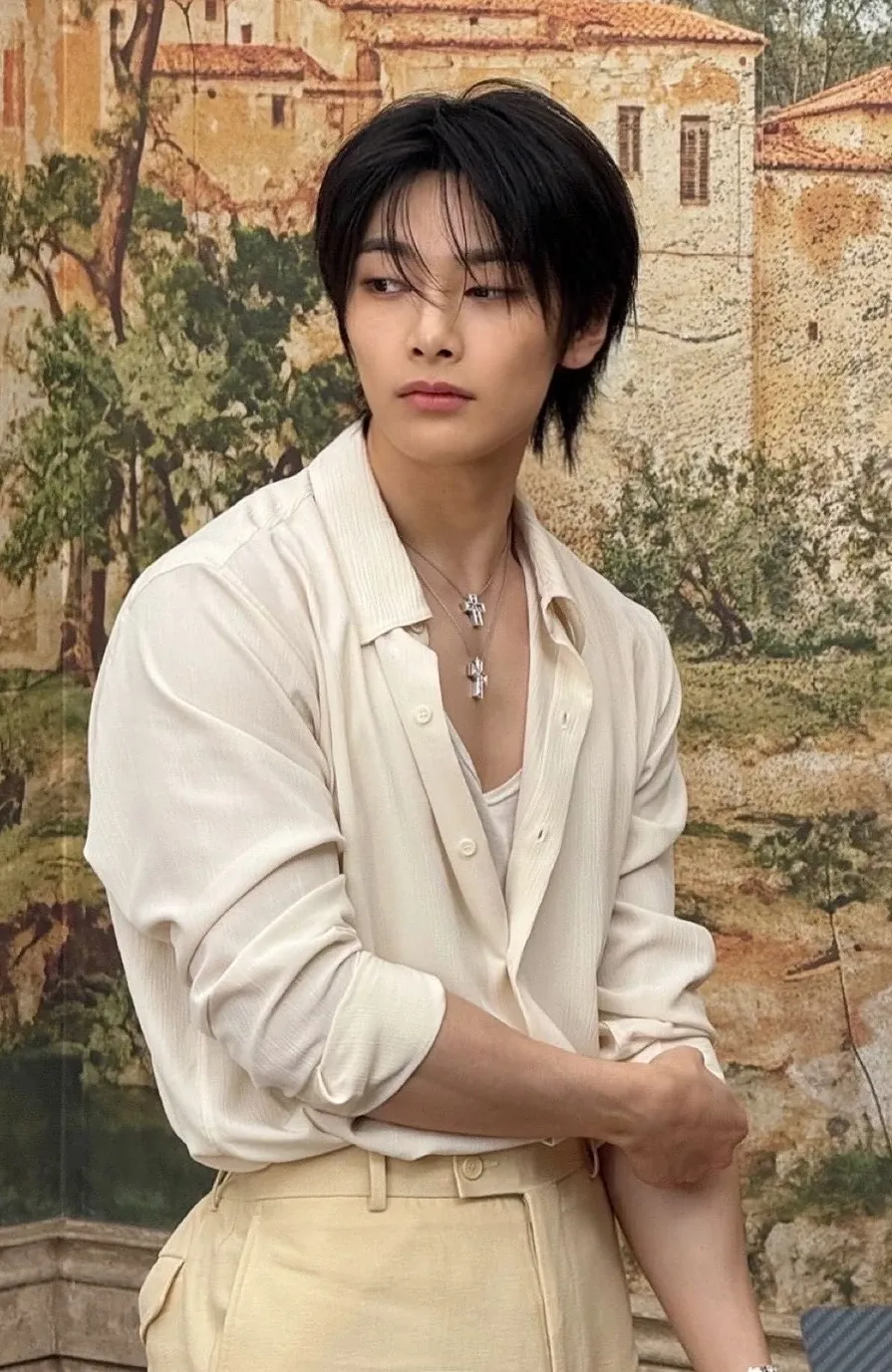 Recent activity shot of I.N (Stray Kids)