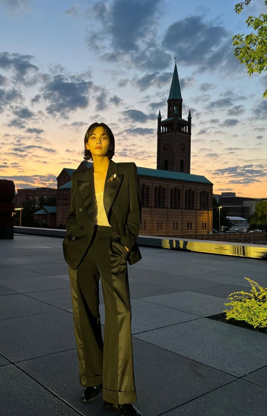 Behind-the-scenes cut of Jeonghan (SEVENTEEN)