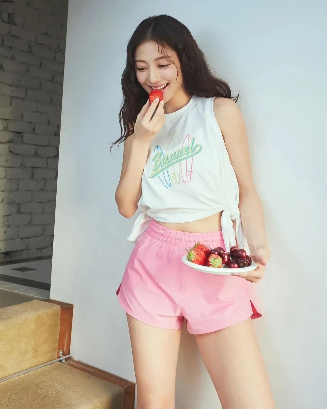 Recent activity shot of Jihyo (TWICE)