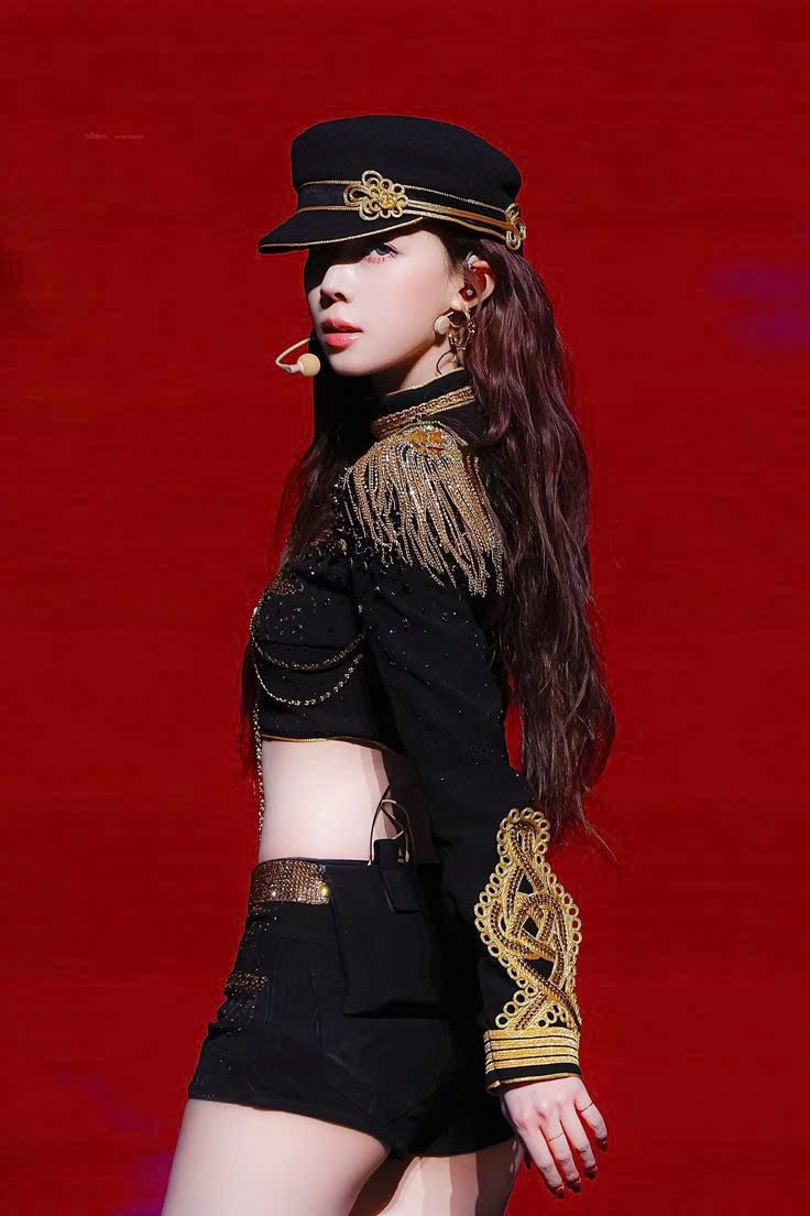 Winter (aespa)的最新活動照片