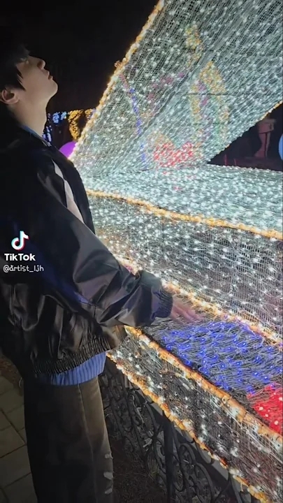 Foto terbaru Lee Jinhyuk