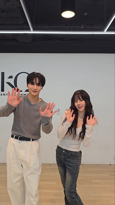 ATEEZの舞台裏ショット