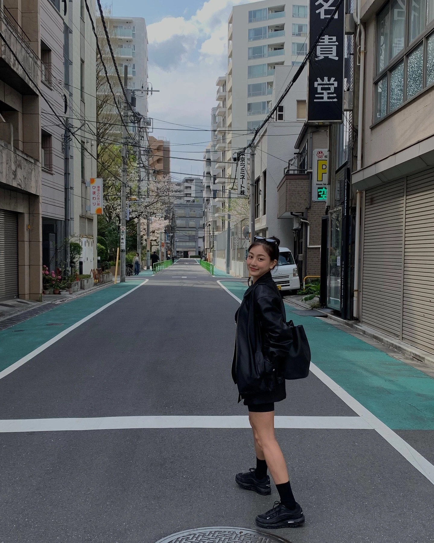 Recent activity shot of Jihyo (TWICE)