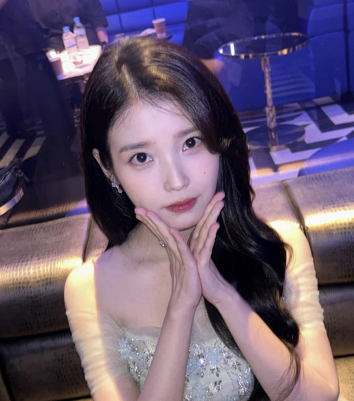 Foto aktivitas terbaru IU