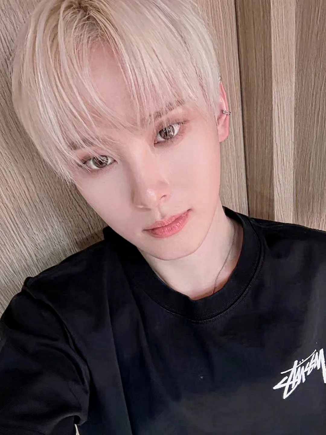 A moment captured by Hyunsik (XODIAC)'s fan