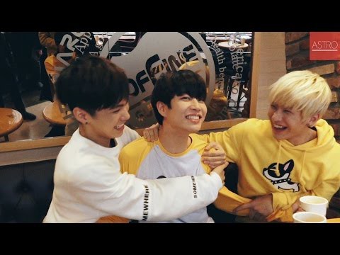 Latest photo of MJ (ASTRO)