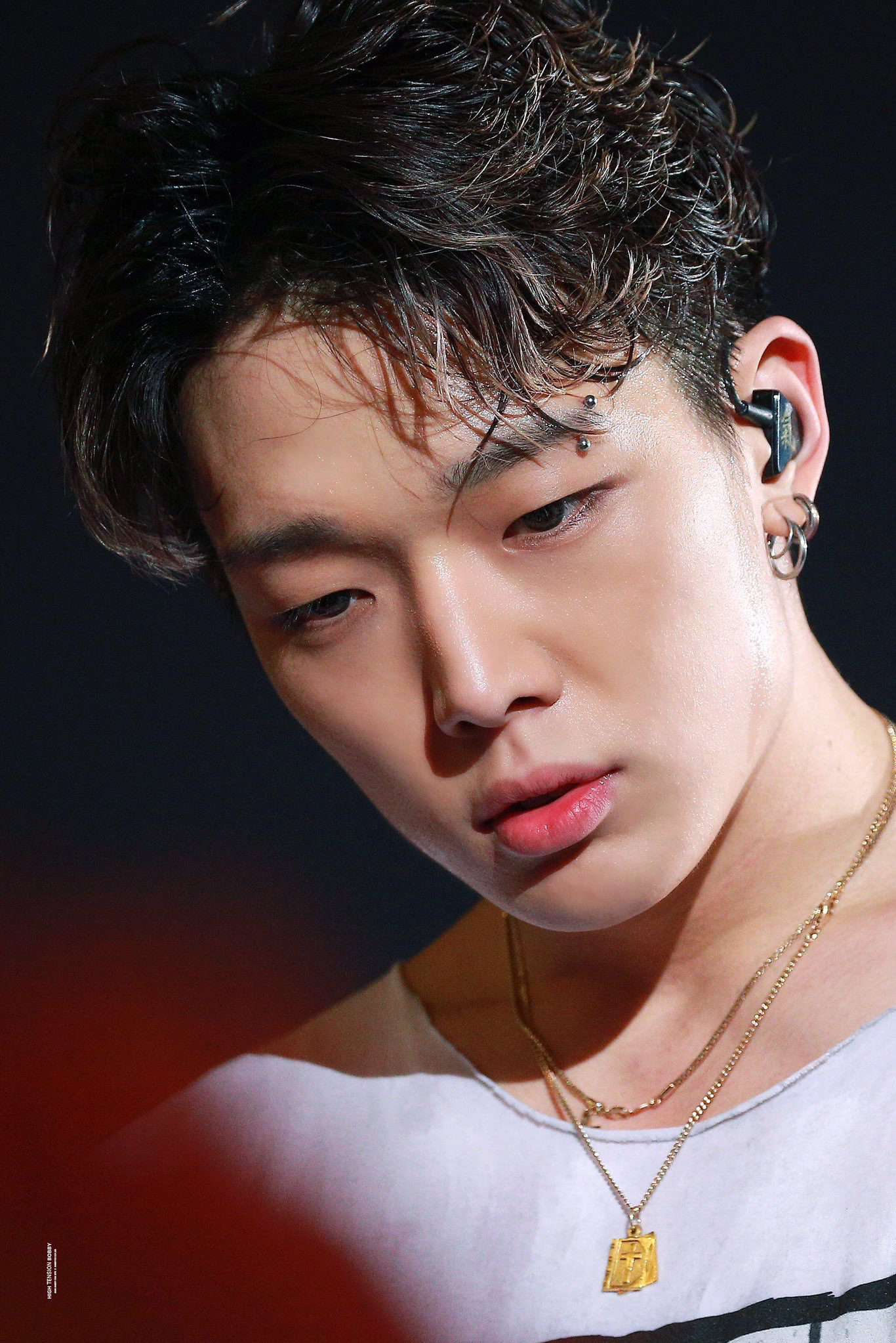 Behind-the-scenes cut of BOBBY (iKON)