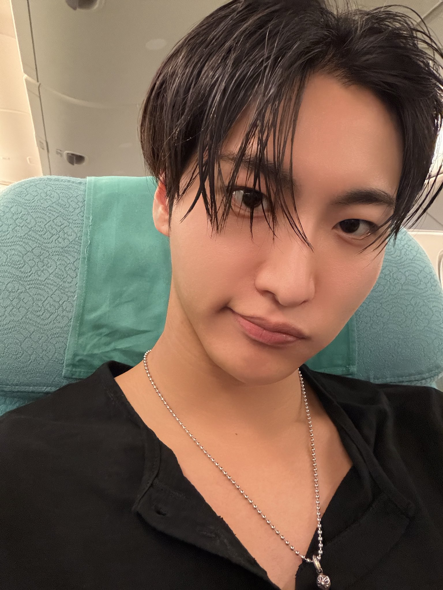 성화 (에이티즈) 최근 활동샷