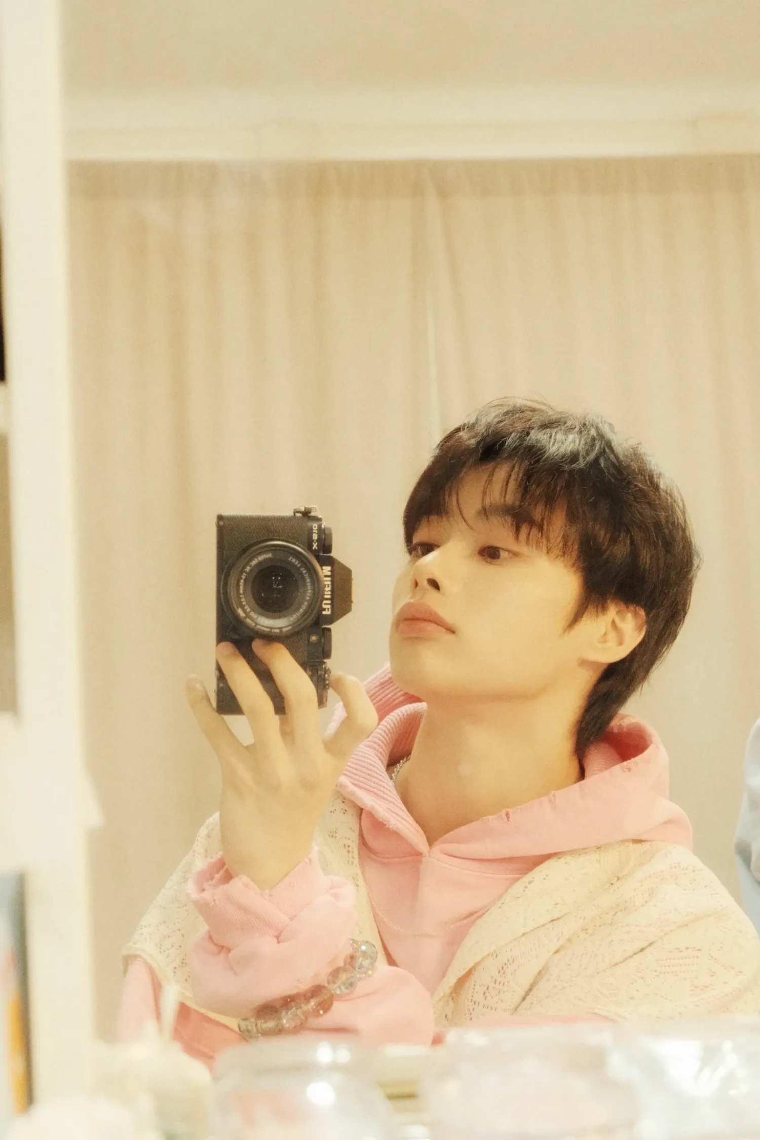 Momen yang diabadikan oleh penggemar Hanbin (TEMPEST)