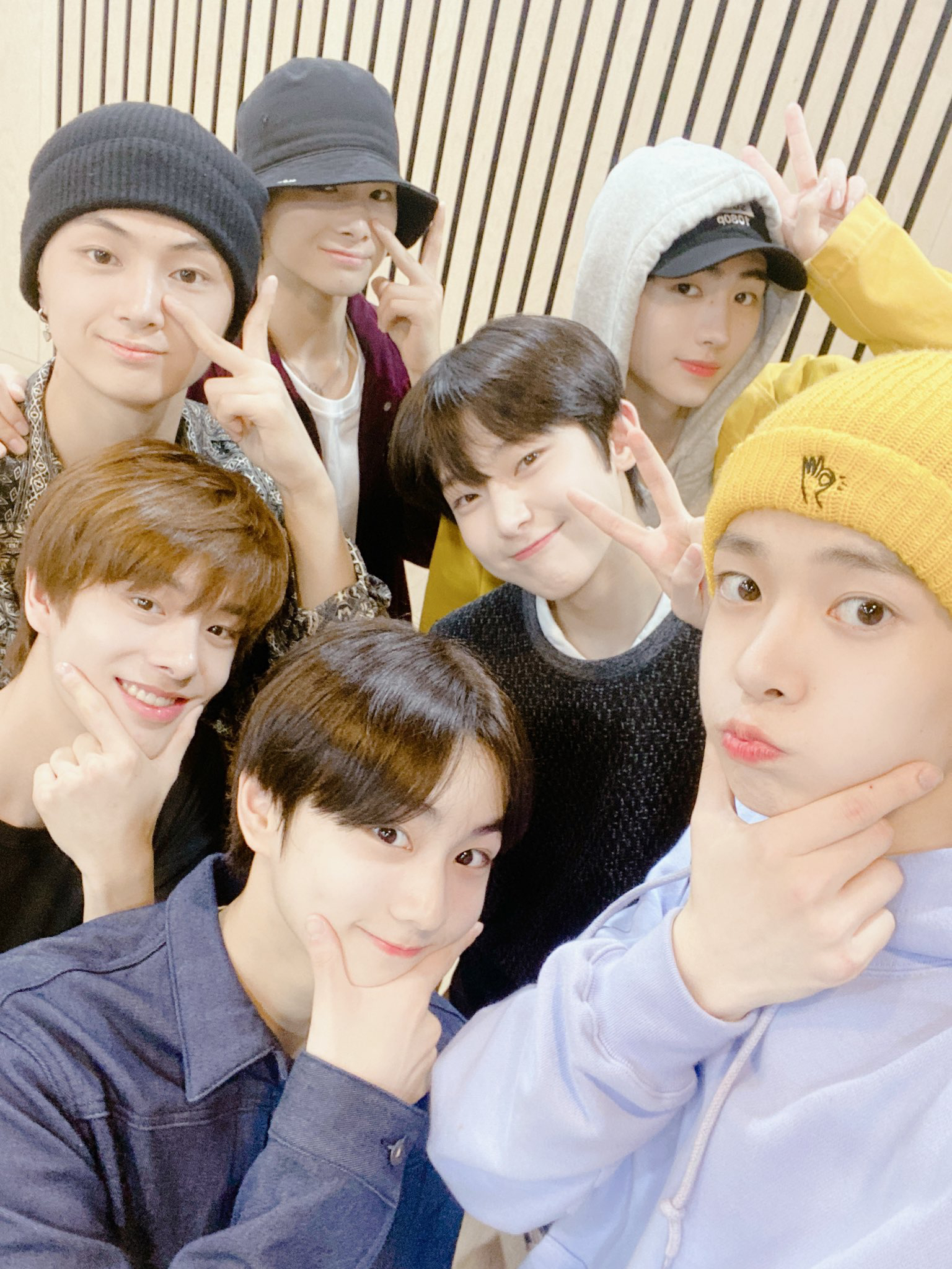 ENHYPEN의 비하인드 컷