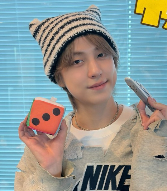 Behind-the-scenes cut of Taki (&TEAM)