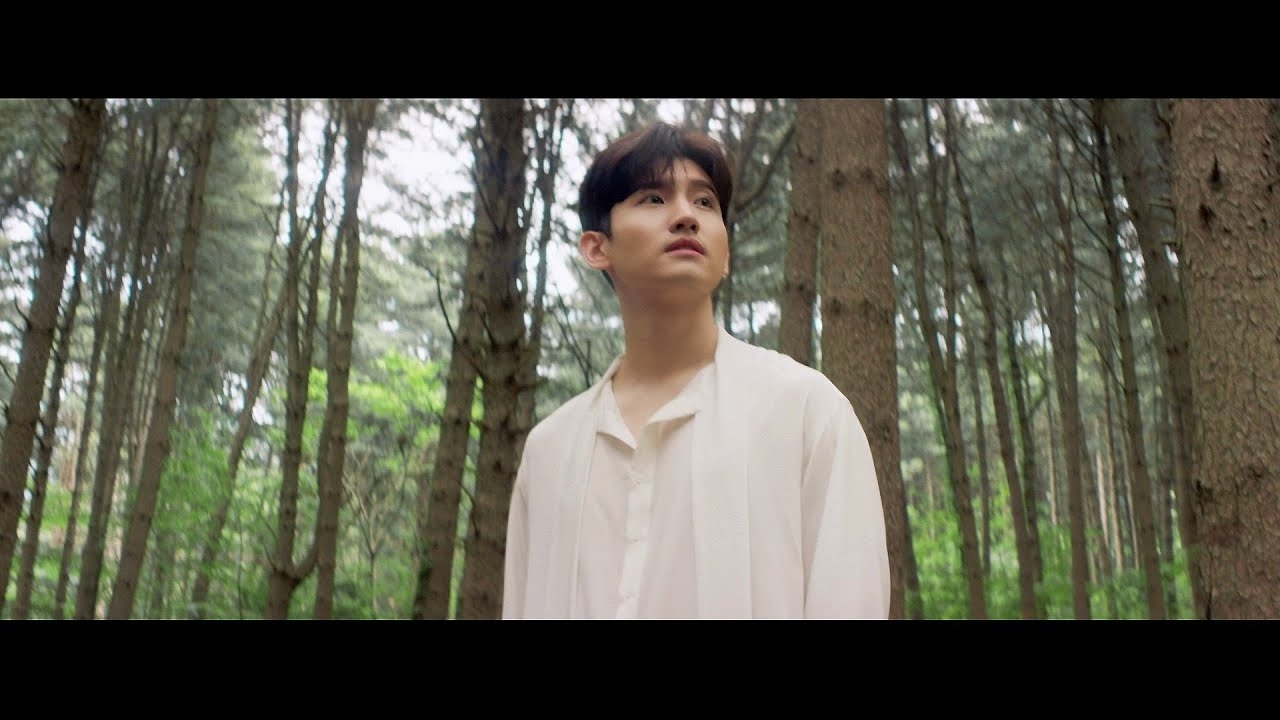 Recent activity shot of Max (TVXQ)