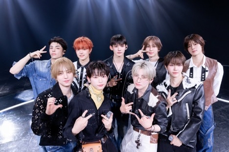 Latest photo of &TEAM