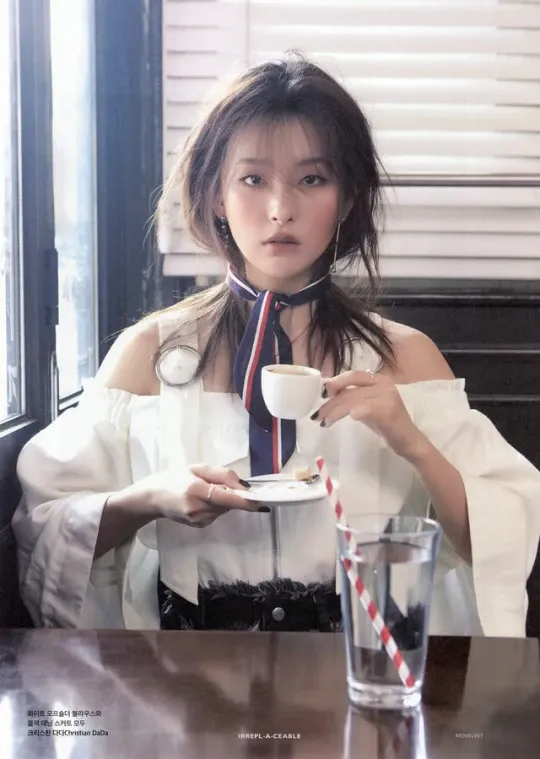 Behind-the-scenes cut of Seulgi (Red Velvet)