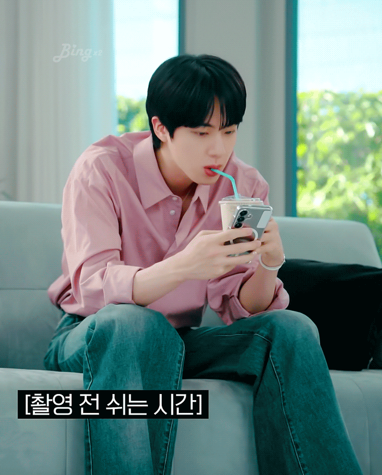 Foto terbaru Jin (BTS)